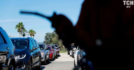 У Росії паливна криза: Кремль заборонив експорт бензину через удари ЗСУ