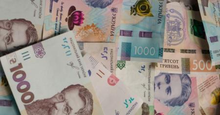 Україна на межі дефолту: чи врятують транші МВФ фінансову стабільність