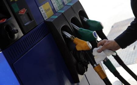 На АЗС перепишуть вартість пального: чого очікувати українцям