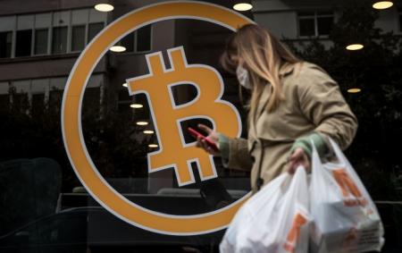 З біткоїнів хочуть збирати податки: у Раді запропонували модель