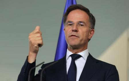 Рютте - союзникам НАТО: ракеті РФ для підльоту до Гааги треба 5-10 хвилин, загроза зростає