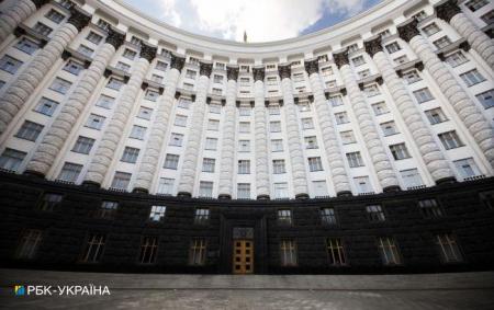 Українці назвали бажану роль уряду та його втручання в економіку