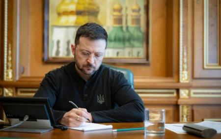 Родини загиблих добровольців отримуватимуть 15 млн гривень: Зеленський підписав закон