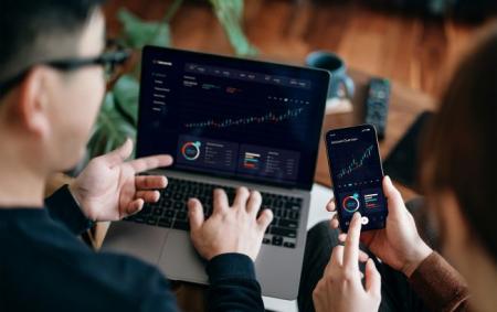 17% річних і без податків: де українцям вигідно зберігати гроші навесні 2025