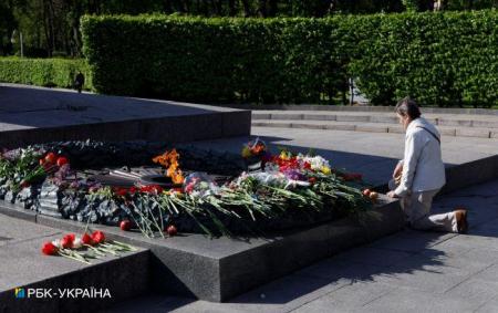 Ніколи знову. В Україні відзначають День пам'яті та перемоги над нацизмом