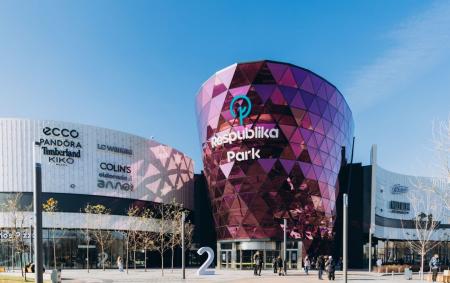 respublika_2_1300x820_26.09.25