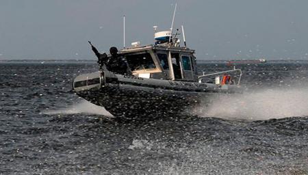 Пограничники получили от США современные катера Safe Boat 27