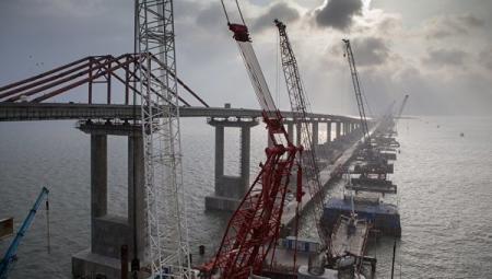 19-километровый Керченский мост планируют сдать по графику 