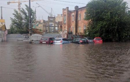 Власти Киева оправдались за потоп в столице 
