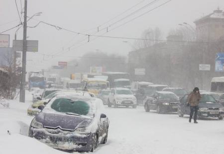 В Киеве отменили занятия в школах 2 и 3 марта 