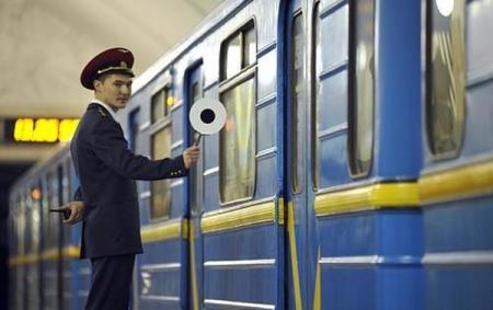 В Минздраве рассказали, как закрытие метро спасло Украину от пандемии 