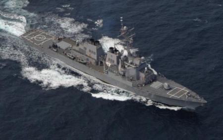 В Черное море вошел ракетный эсминец США 