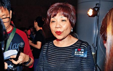 Богатейшая женщина Гонконга потеряла половину состояния 