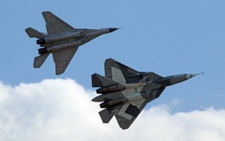 Израиль сфотографировал российские Су-57 в Сирии 