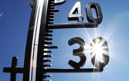 В Украине прогнозируют усиление жары до +35°