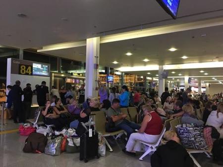 В аэропорту Таиланда застряли около 300 украинцев