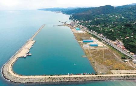 Турция начала строительство военно-морской базы на Черном море