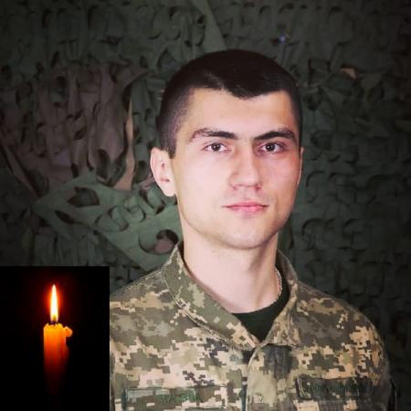 На Донбассе погиб 31-летний офицер Тарас Матвеев 