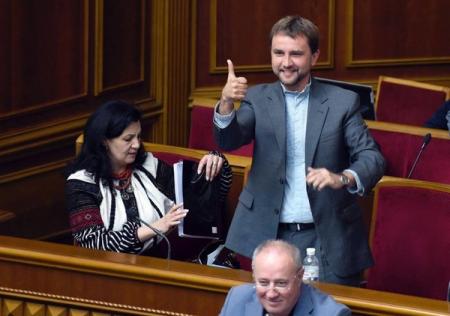 Вятрович: Не прошло и 45 минут после присяги, как Зеленский нарушил Конституцию 