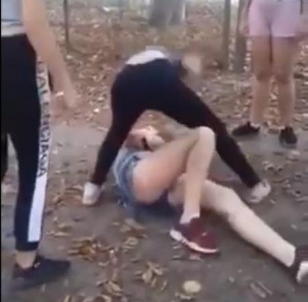 Избиение школьницы в Одессе: родителей оштрафовали на 51 грн