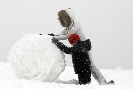 В некоторых регионах Украины выпало до 33 см снега