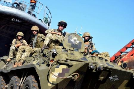 Каждому по 9 тысяч: сколько будут получать военные Украины после повышения 