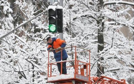 Зима в Украине начнется с морозов и снега