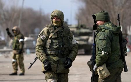 Росіяни почали рити окопи в Бєлгородській області на кордоні з Україною