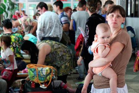 Количество переселенцев из зоны АТО и Крыма растет