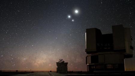 Сатурн с Юпитером сольются в Вифлеемскую звезду