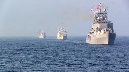 Украинские ВМС провели тренировки с кораблями НАТО в акватории Черного моря