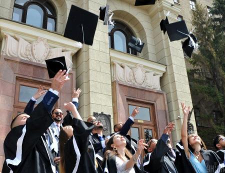 1728546744-3590_17.04.26