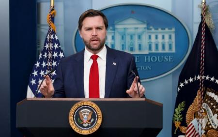 _devid_vens_dzhey_di_vens_gettyimages_2196133060_62d4d0f4849647_12.04.26