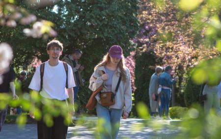 _kiyiv_vesna_2025_botanichniy_sad_fomina_foto_lyubov_kalashnikova_rbk_ukr_15.03.26