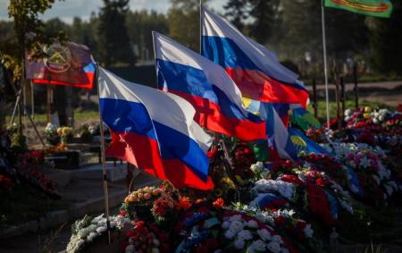 _kladovishche_ros_viyskoviy_gettyimages_1682512088_4a2621384_06.04.26