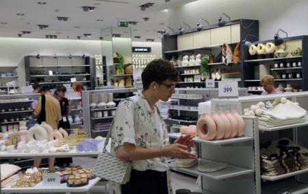 _magazini_odyag_rechi_import_gettyimages_1242291625_b91d4a1_05.04.26