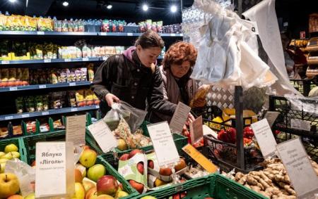 _tsin__zaporizhzhya_supermarket_produkti_tsini_gettyimages_1240576928_dc54_22.04.26