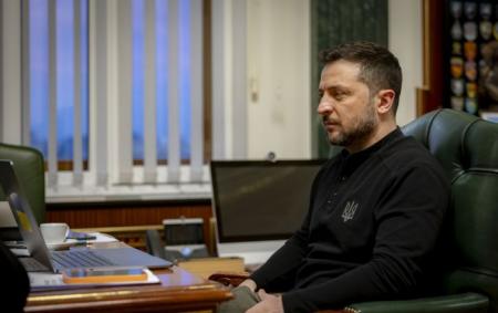 _zelenskiy__noutbuk_president_gov_ua____7a0cd3fd2d0f2bec4d1_18.04.26