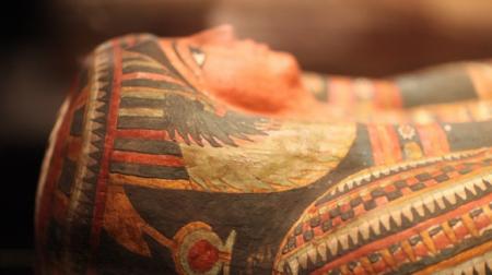 Мумия древнеегипетского фараона открыла тайну его гибели