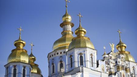 Вакцинироваться или нет? Что говорит Православная церковь Украины