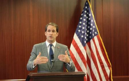В США розкрили справжню причину погроз Лаврова бити по Києву
