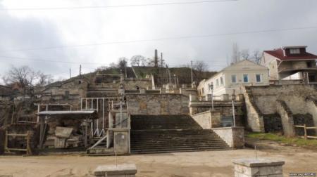 В оккупированной Керчи разрушается Митридатская лестница 