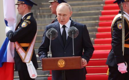 Остаточний крах режиму Путіна буде хаотичним і насильницьким – Politico