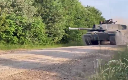 На фронті вперше помітили британський танк Challenger 2