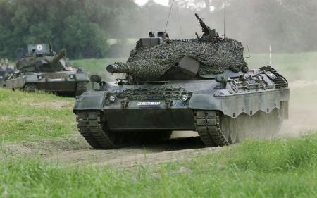 До України відправили 50 танків Leopard 1, які придбала невідома країна – ЗМІ