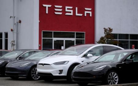 Рекордне зростання акцій: компанія Tesla подорожчала на понад 200 млрд доларів
