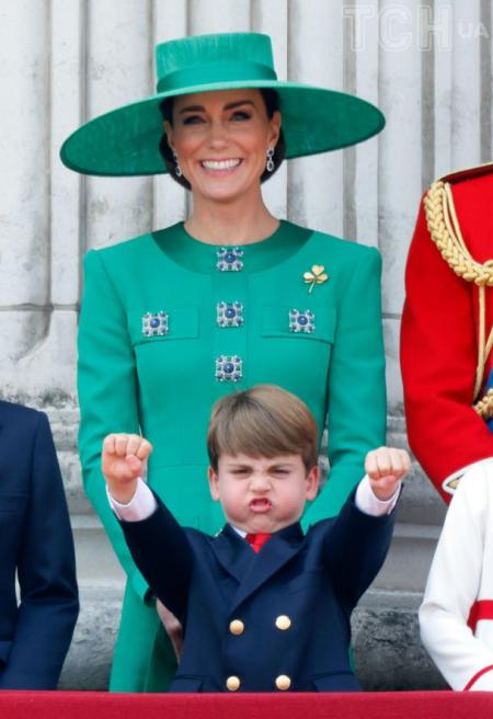 Знову в центрі уваги: принц Луї став зіркою параду в Лондоні через свою поведінку