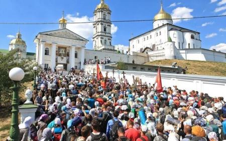 У чотирьох областях заборонили хресну ходу УПЦ МП до Почаєва