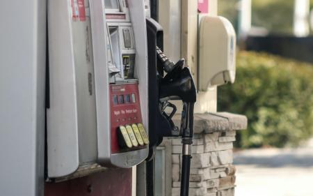 В Україні здорожчає автомобільне пальне: коли та як зміняться ціни на АЗС – підрахунки експертів