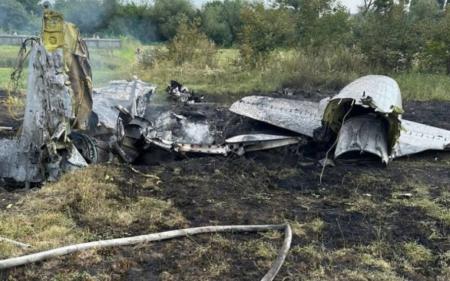 На Житомирщині зіштовхнулись два навчальних літаки, загинули троє пілотів: у Повітряних силах повідомили деталі